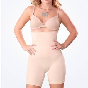 Empetua High-Waisted Shaper Shorts • M/L